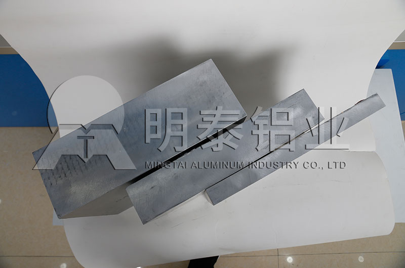 想買散熱片_電暖氣外殼用3004鋁板需要多少錢，性價比怎樣